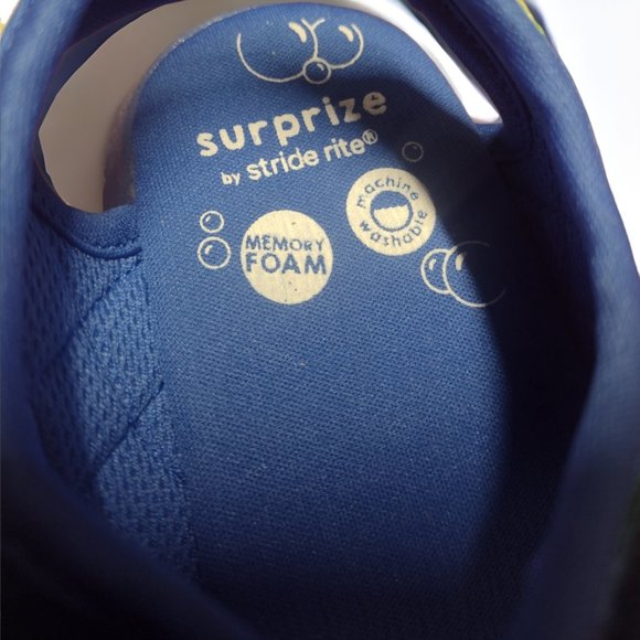 NWT Surprize By Stride Rite Boys Light Up Water Shoes Memory Foam Blue Size 12 - Picture 6 of 11